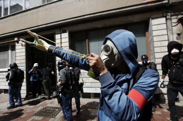 1-mayis-yine-siddetin-bayrami-oldu41